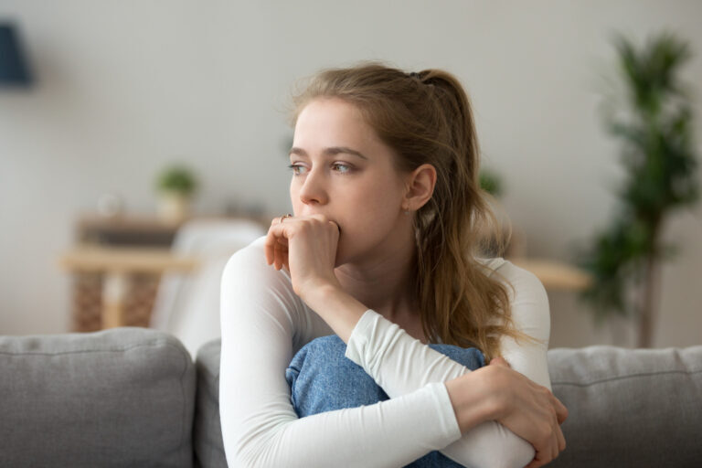 Women worried about pregnancy signs and symptoms